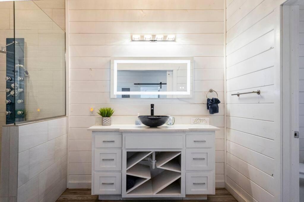 Diamond Cabin W/ Jet Shower & Secluded Back Deck! 布罗肯鲍 外观 照片