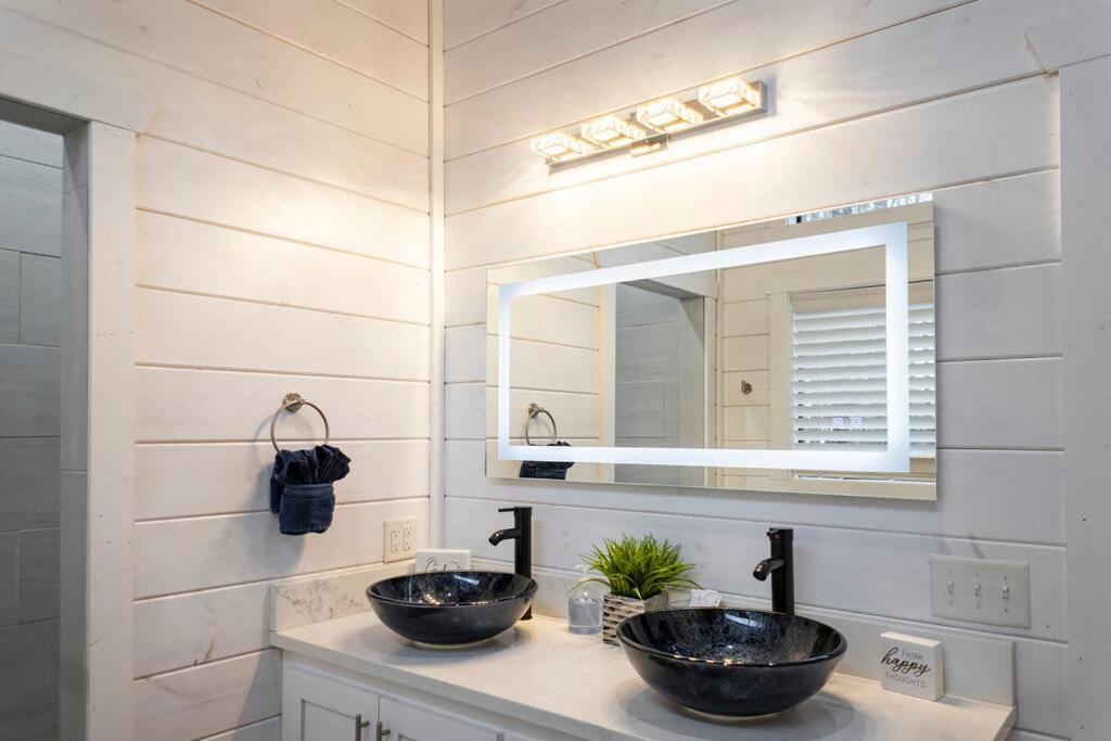 Diamond Cabin W/ Jet Shower & Secluded Back Deck! 布罗肯鲍 外观 照片