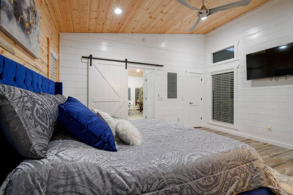 Diamond Cabin W/ Jet Shower & Secluded Back Deck! 布罗肯鲍 外观 照片