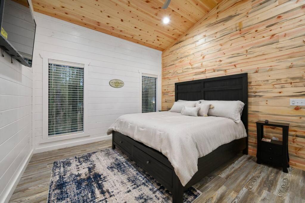 Diamond Cabin W/ Jet Shower & Secluded Back Deck! 布罗肯鲍 外观 照片